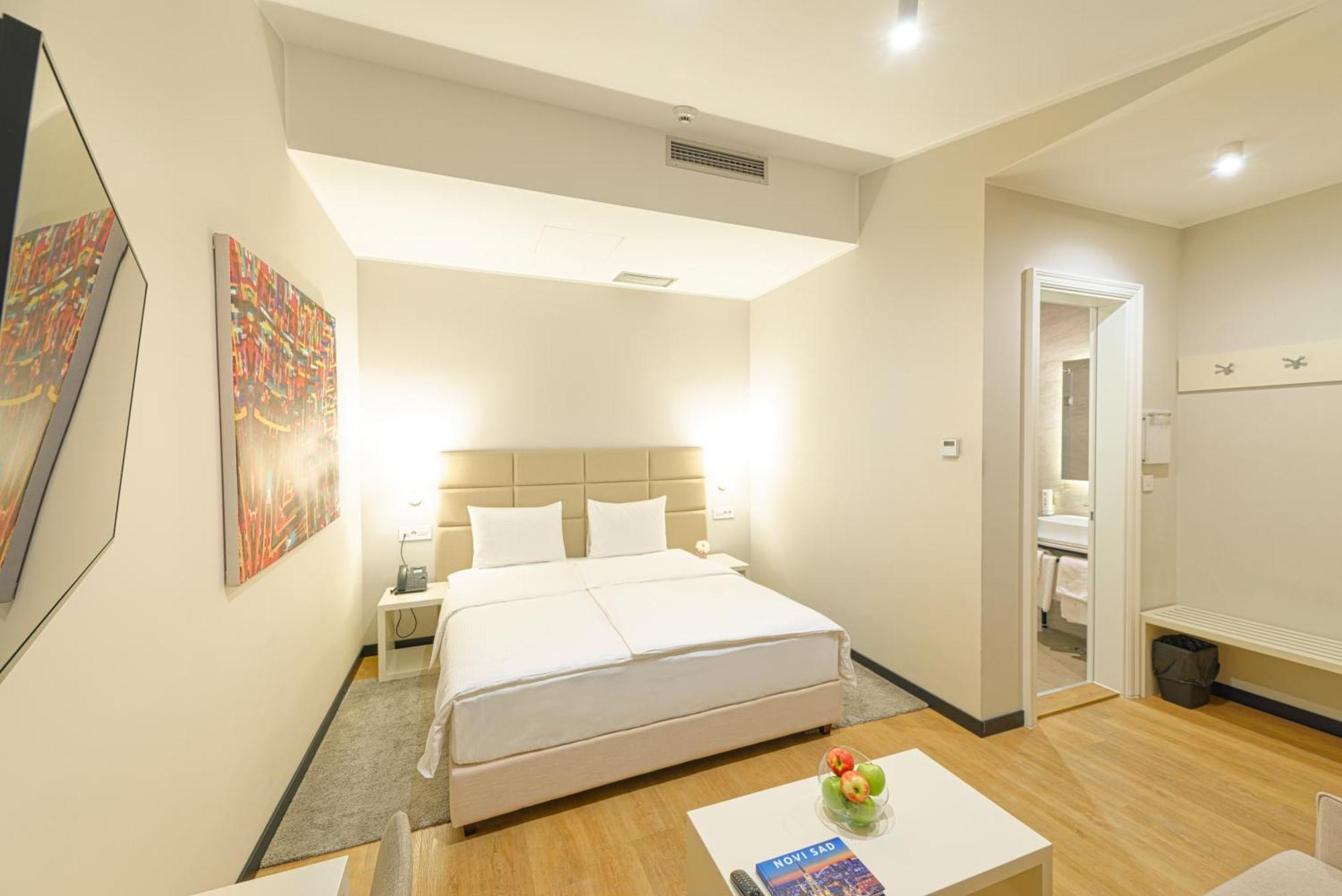 Lanterna Rooms City Center Novi Sad Ngoại thất bức ảnh